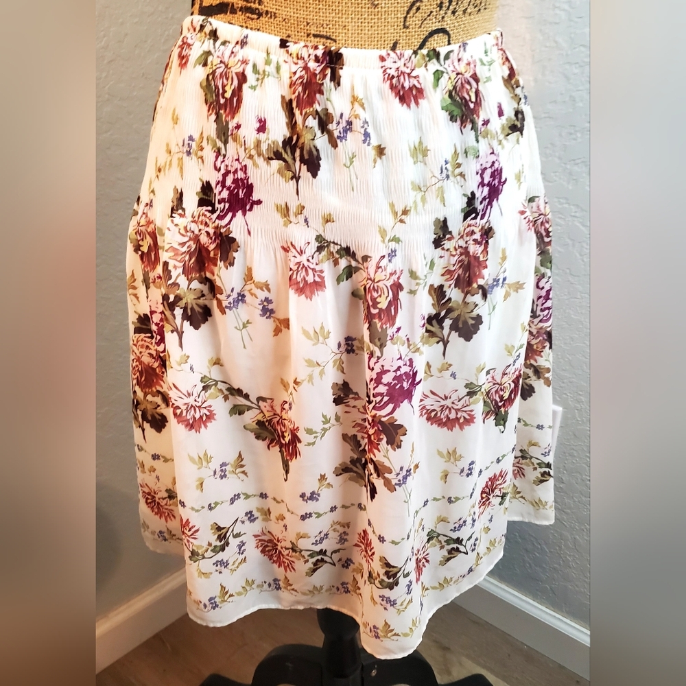 Max Studio Floral A-Line Skirt - White and Purple